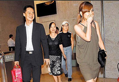 李小璐婆媳下厨显亲密 揭娱乐圈婆媳如何过招