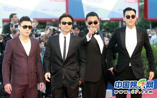 威尼斯电影节红毯秀 女星重口透视华人4型男帅爆全场
