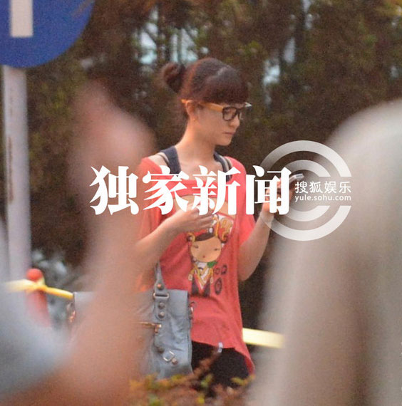 李小冉憔悴似谢娜