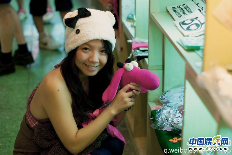 好声音王韵壹长发美照