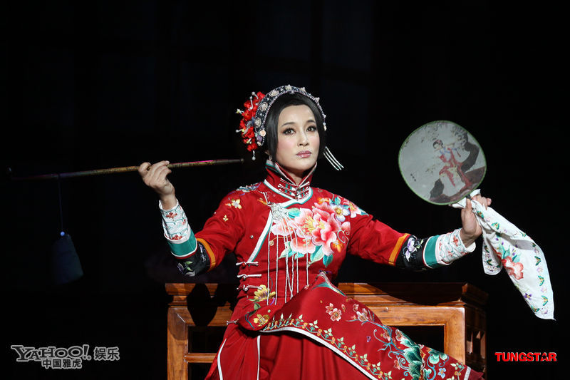 刘晓庆挑战舞台剧 容颜不老饰演赛金花