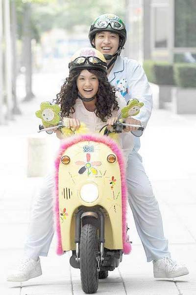 原来女星都爱穿睡衣逛街