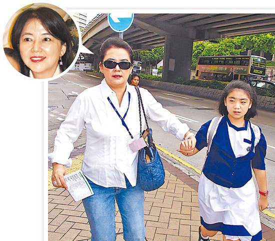 昔日女神惨变街头大婶 胡慧林青霞赘肉横生(组图)