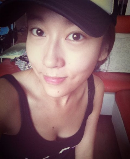 《好声音》吉克隽逸素颜私房照