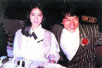 男星的老婆是贤内助还是败家妇