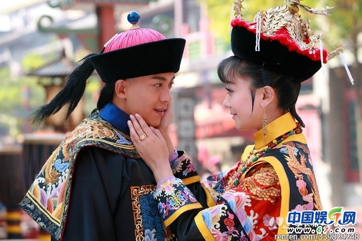 揭爱情公寓演员走红前经历 经典影视广告频露脸