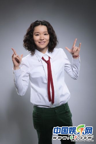 好声音大山刘珊珊圆寸照曝光，网友揭其同性恋身份