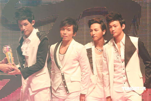 人气组合解体内幕 F4互相拆台