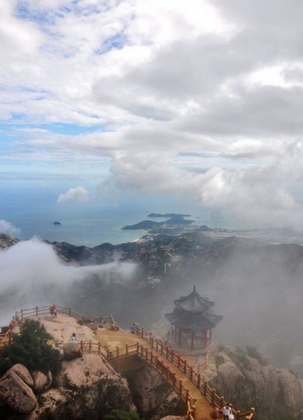 青岛崂山巨峰云海奇观 仙山圣境秋日妖娆