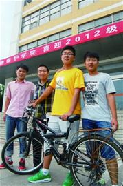 青农大最牛新生从烟台骑到青岛 12小时骑行200公里
