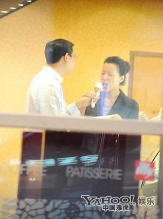 中国知名女主播老公揭秘 董卿将成龙凤胎后妈