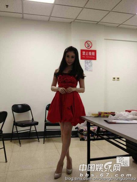 水均益19岁女儿清纯照曝光