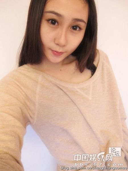 水均益19岁女儿清纯照曝光