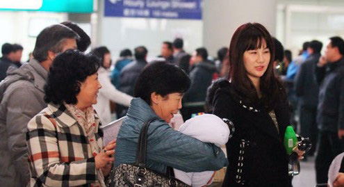 明星阔太PK 大S霸气晒幸福胡静发福显老