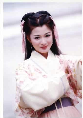 在古装剧中，陈少霞算得上是“金牌配角”，许多角色都堪称经典