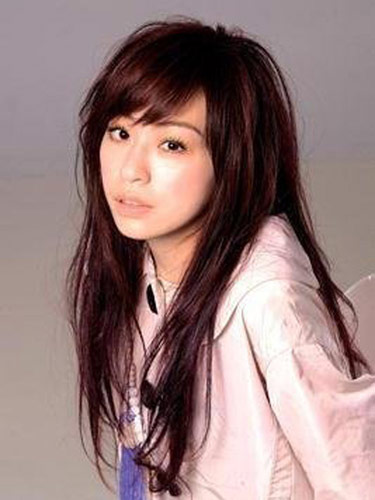 女星掀开刘海露额头立刻变残 甄嬛娘娘难逃宿命