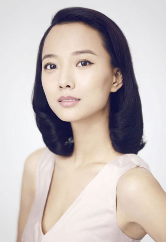 女星掀开刘海露额头立刻变残 甄嬛娘娘难逃宿命