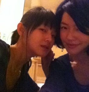 大S亲吻许老三母爱泛滥 豪门求子路坎坷无边