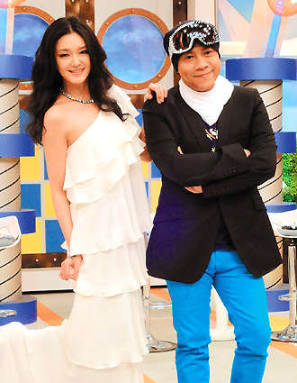 大S亲吻许老三母爱泛滥 豪门求子路坎坷无边