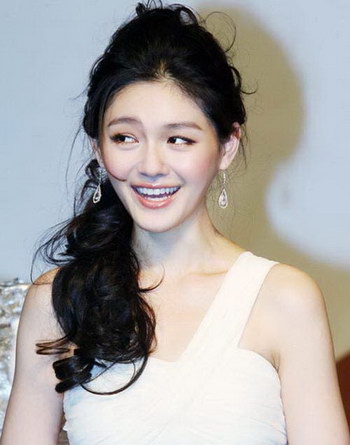 大S亲吻许老三母爱泛滥 豪门求子路坎坷无边