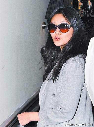 大S亲吻许老三母爱泛滥 豪门求子路坎坷无边