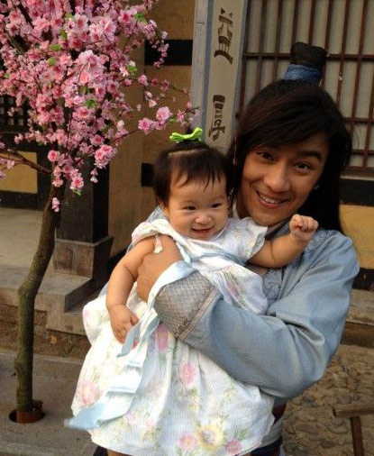 天然萌系星二代席卷娱乐圈