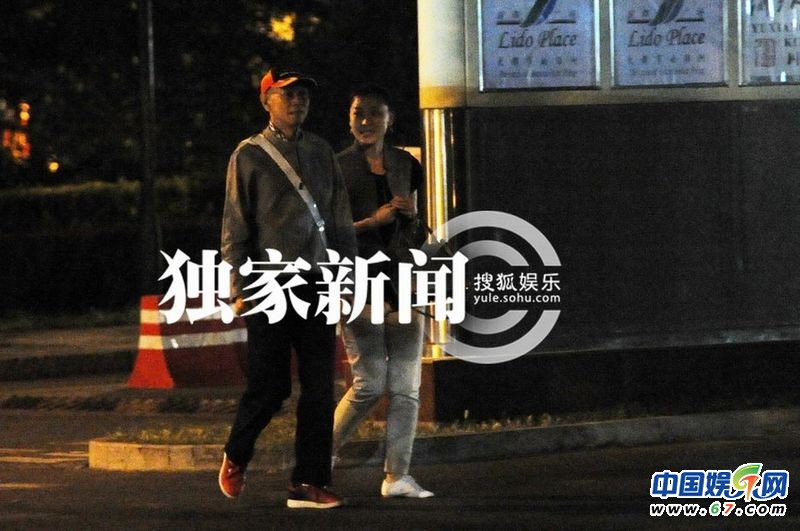 李湘爱女超大牌 吴樾与男伴按摩性取向受质疑