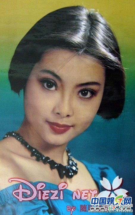 袁莉挺大肚频繁走光 出道20年美艳爆乳照曝光