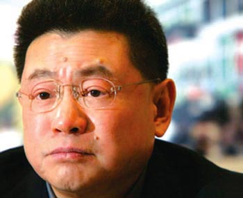 刘銮雄和他的女人们:李嘉欣蔡少芬拜倒门下