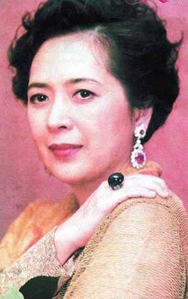 刘銮雄和他的女人们:李嘉欣蔡少芬拜倒门下