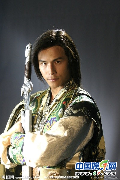 图揭出道时相貌曾遭质疑的人气明星 林峰周杰伦尴尬上榜