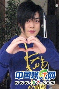 图揭出道时相貌曾遭质疑的人气明星 林峰周杰伦尴尬上榜