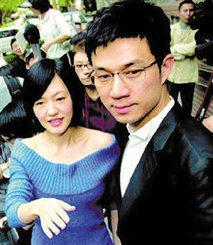 女主播默许老公找小三 网友：小S杨澜不幸上榜