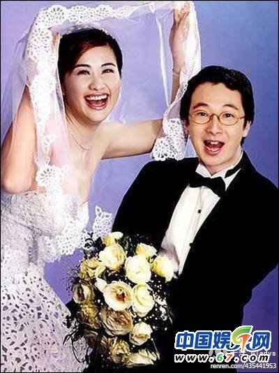 娱乐圈明星夫妻珍贵结婚照曝光