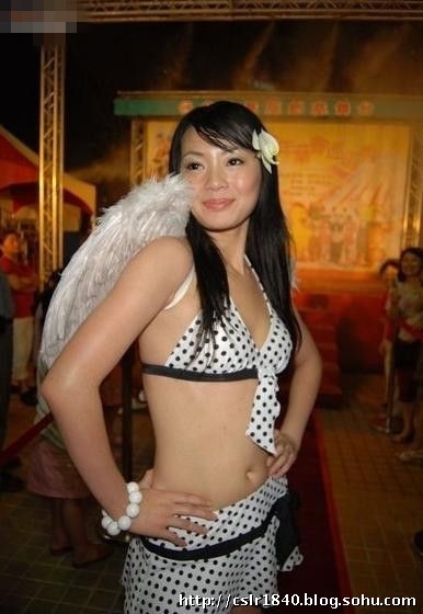 陶喆26岁嫩模娇妻火辣泳装照曝光