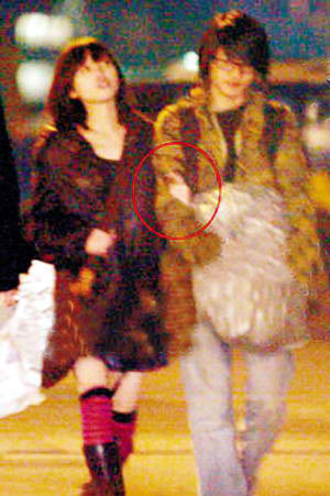 明星车震偷情不雅行为全记录 罕见狗仔偷拍私密照大曝光