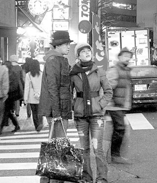 明星车震偷情不雅行为全记录 罕见狗仔偷拍私密照大曝光