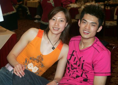 林丹谢杏芳大婚 伴郎跳天鹅舞