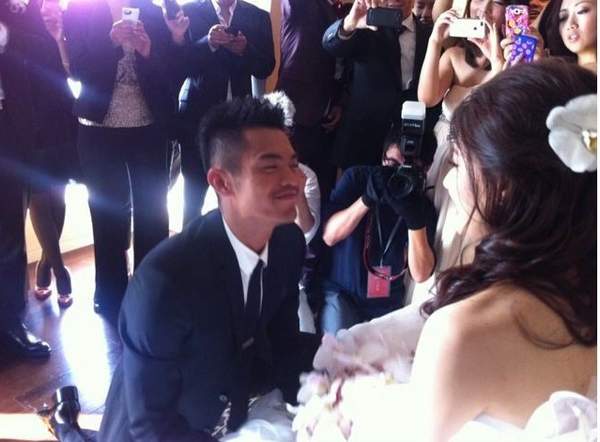 林丹谢杏芳大婚 伴郎跳天鹅舞