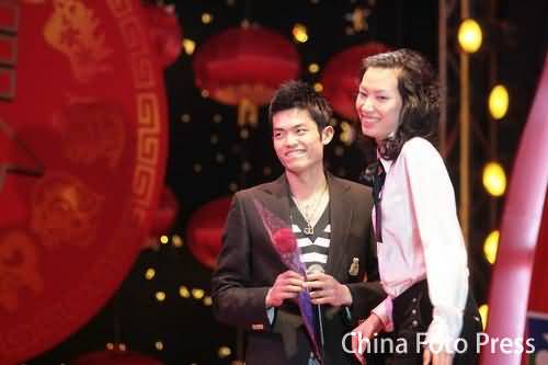 林丹谢杏芳大婚 伴郎跳天鹅舞