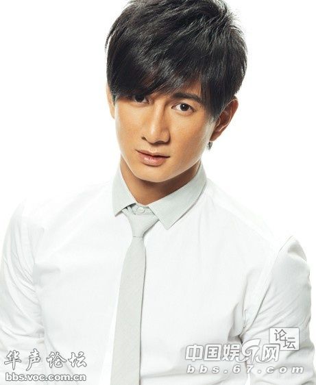 图揭明星成长史 