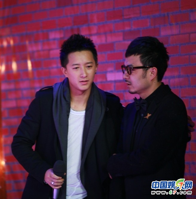 谢娜与评委争执翻白眼离场 曝翻脸内幕(组图)