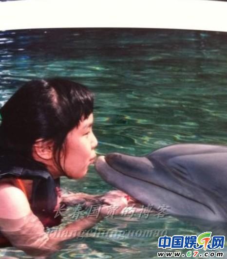 哈文李咏青涩结婚照曝光 大学爱情修成正果