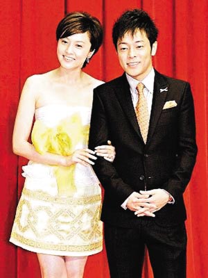 传韩寒和L女星开房疑是刘亦菲 揭娱乐圈明星婚外恋