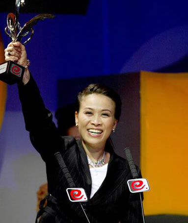 那英与高峰未婚生子 现任老公孟桐身家不菲