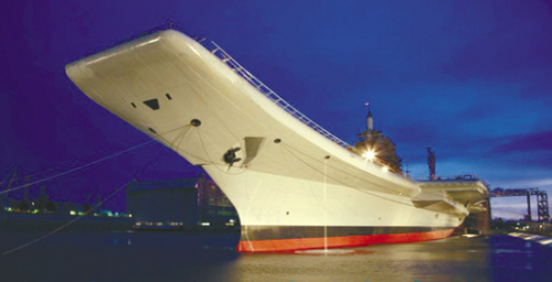 解读辽宁舰武器系统:无重型反舰导弹因用处不大