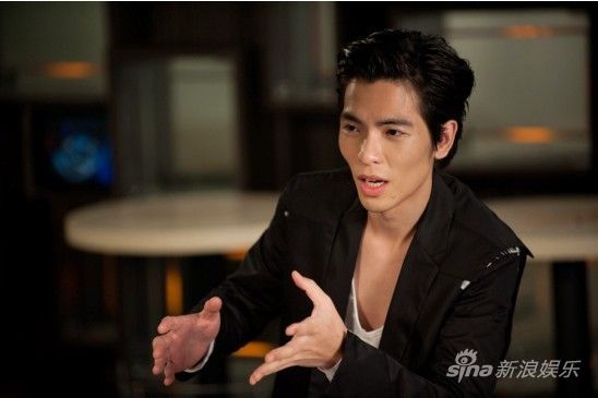 萧敬腾个唱调侃抱歉没下雨 萧敬腾个唱调侃抱歉没下雨
