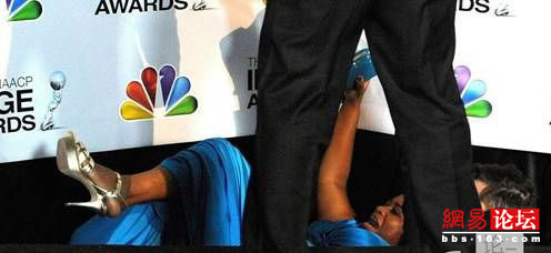 明星尴尬一刻 没有比这更囧的了