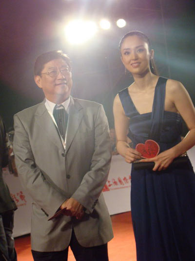 越长越惨不忍睹的年轻女星