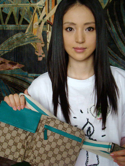 越长越惨不忍睹的年轻女星